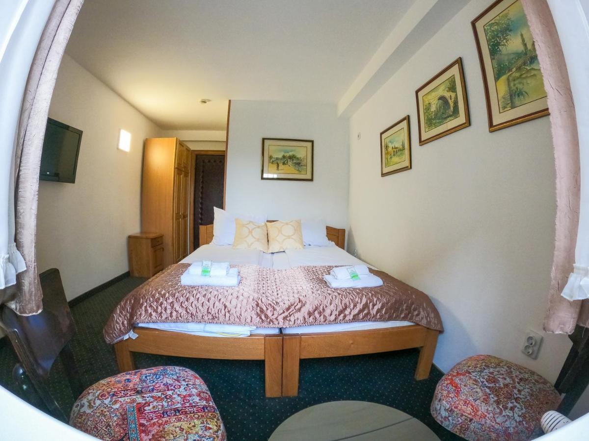 Pansion Stari Grad Hotel SJJ Buitenkant foto