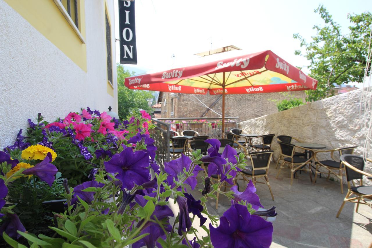 Pansion Stari Grad Hotel SJJ Buitenkant foto