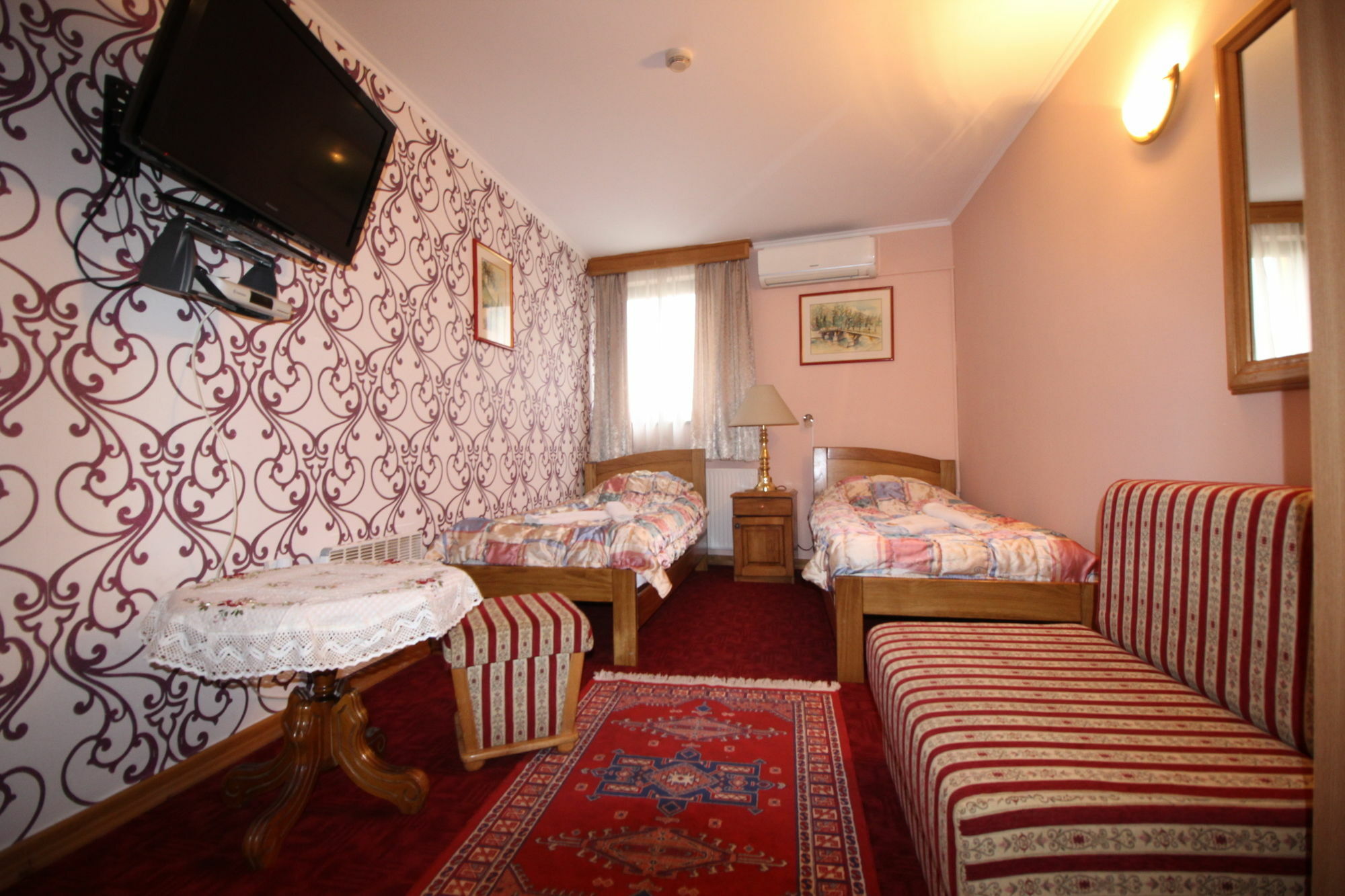 Pansion Stari Grad Hotel SJJ Buitenkant foto